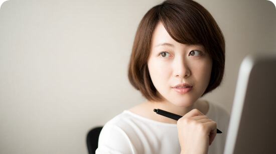 激務で体調を崩すも、デザインスキルを活かして転職